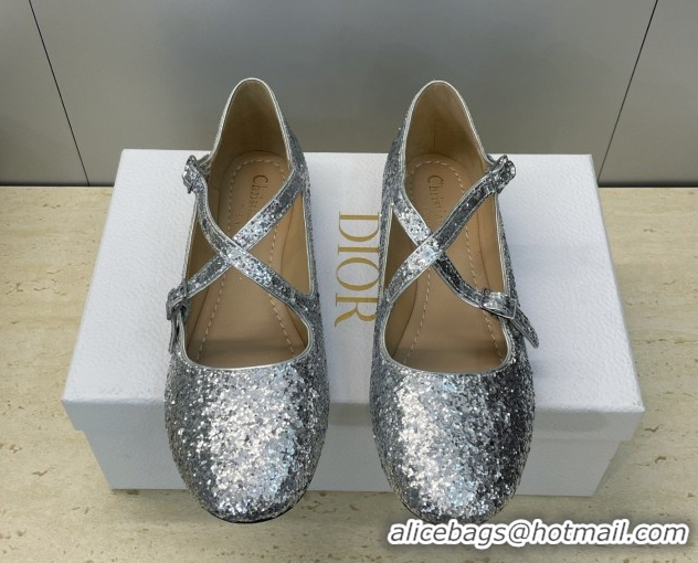 Pretty Style Dior Very Dior Ballet Flats in Glitter Silver 2026 0303009