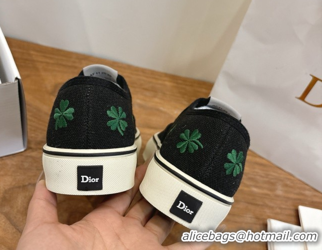 Pretty Style Dior Saltwind Sneakers 3cm in Black Cotton Embroidered with Green Dior Clover Motif 2026 0303029