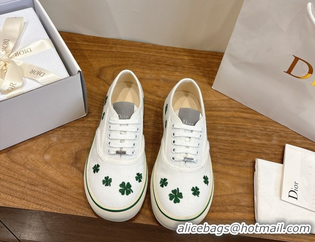 Buy Luxury Dior Saltwind Sneakers 3cm in White Cotton Embroidered with Green Dior Clover Motif 2026 0303030