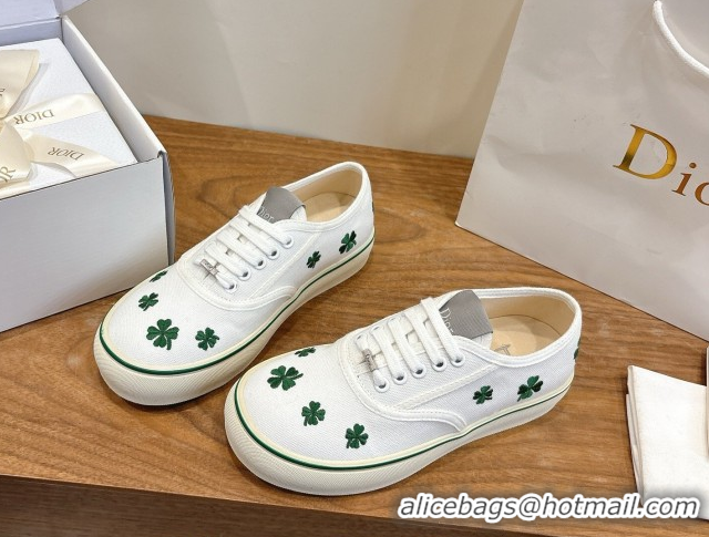 Buy Luxury Dior Saltwind Sneakers 3cm in White Cotton Embroidered with Green Dior Clover Motif 2026 0303030