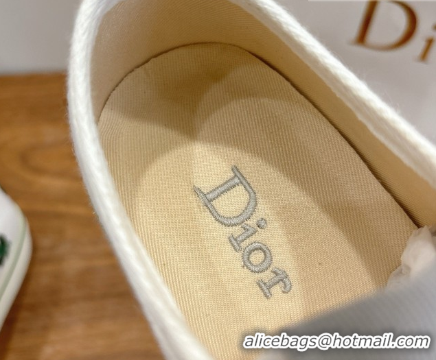 Buy Luxury Dior Saltwind Sneakers 3cm in White Cotton Embroidered with Green Dior Clover Motif 2026 0303030