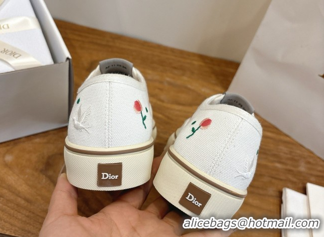 Sumptuous Dior Saltwind Sneakers 3cm in White Cotton Embroidered with Multicolor Doves & Roses Motif 2026 0303032