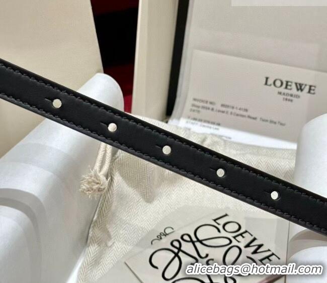 Inexpensive Loewe Pebble Belt 1.5cm in Smooth Leather LW091201 Black/Silver 2025