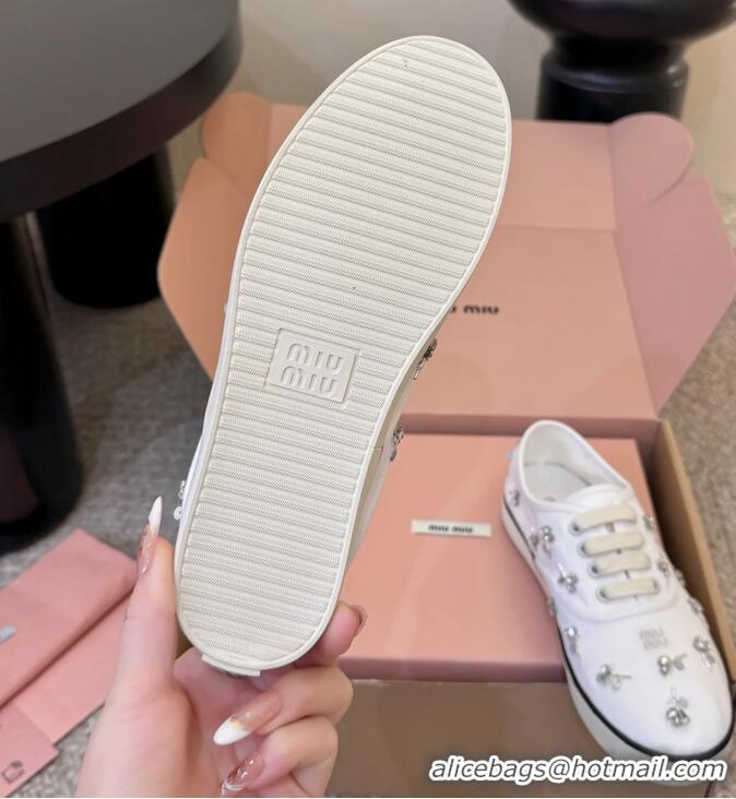 Trendy Design Miu Miu Embroidered Women Sneakers M5621 White