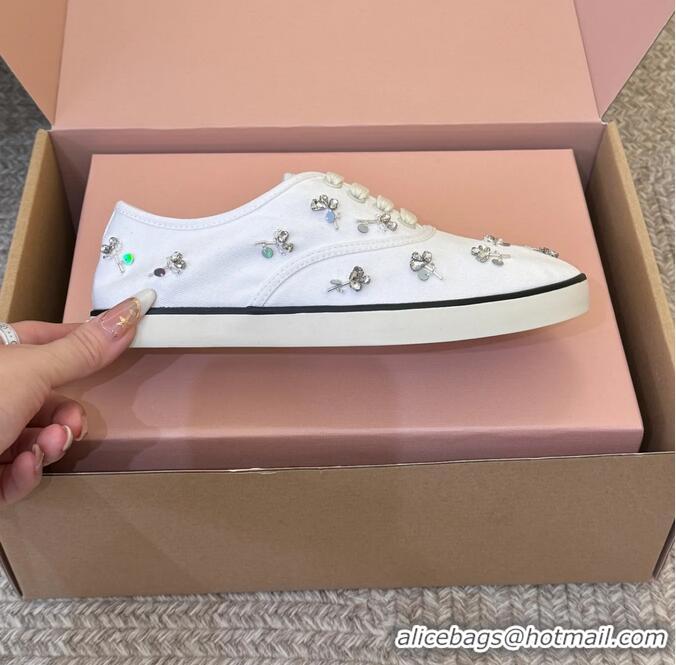 Trendy Design Miu Miu Embroidered Women Sneakers M5621 White