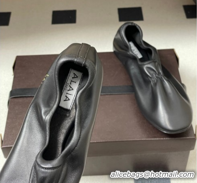 Cheap Price Alaia Slippers Flat in Calfskin Leather Black 2026 AL020706