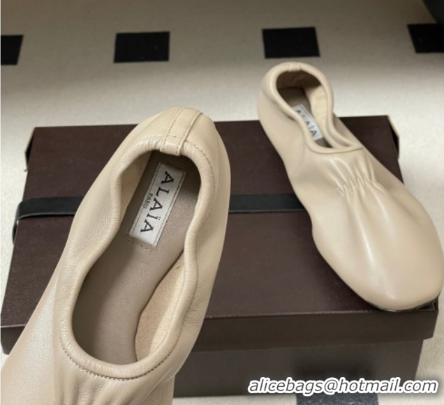 Sumptuous Alaia Slippers Flat in Calfskin Leather Grey 2026 AL020706