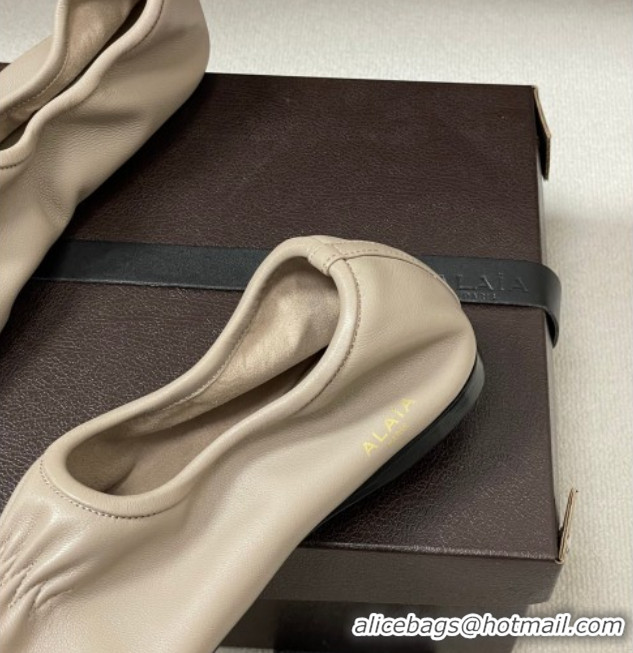 Sumptuous Alaia Slippers Flat in Calfskin Leather Grey 2026 AL020706