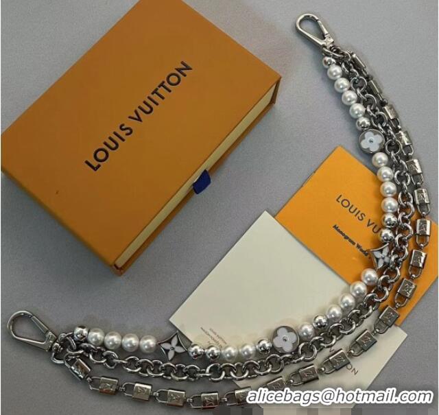 Famous Brand Louis Vuitton Pearls Chain Belt and Bag Charm LV050904 2025