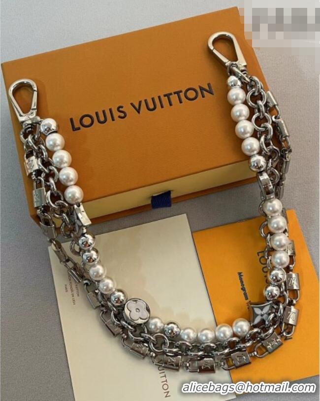 Famous Brand Louis Vuitton Pearls Chain Belt and Bag Charm LV050904 2025