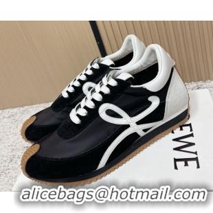 Stylish Loewe Flow Runner Sneakers in Nylon and Suede Black/White 60226018