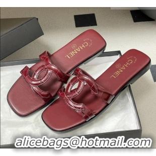 ​Buy Fashionable Chanel Crocodile-patterned Calfskin Mules Sandals G47250 Burgundy 2026