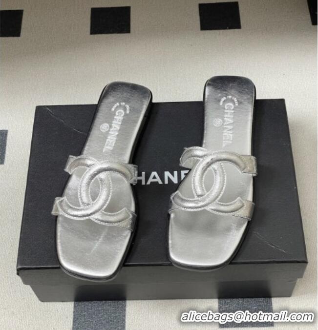 Good Product Chanel Laminated Calfskin Mules Sandals G47250 Silver 2026