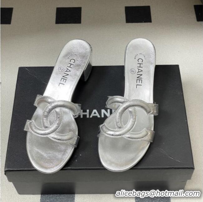 ​Top Quality Chanel Laminated Calfskin Heeled Mules Sandals G47250 Silver 2026