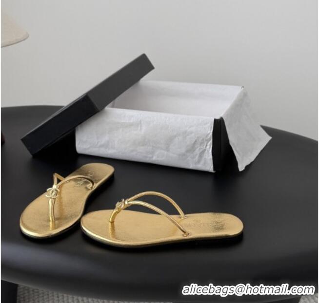 ​Grade Quality Chanel Thongs in Crackled Laminated Calfskin G47243 Gold Spring Summer 2026