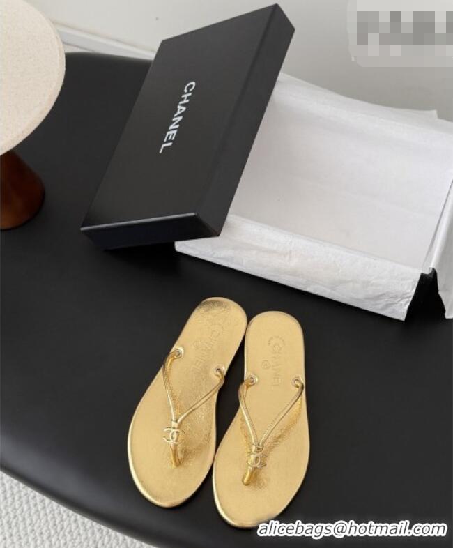 ​Grade Quality Chanel Thongs in Crackled Laminated Calfskin G47243 Gold Spring Summer 2026
