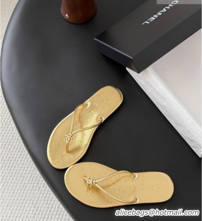 ​Grade Quality Chanel Thongs in Crackled Laminated Calfskin G47243 Gold Spring Summer 2026