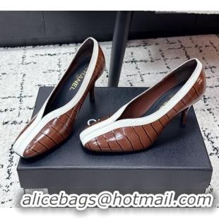 Promotional Chanel Pumps in Crocodile Embossed Calfskin & Patent Calfskin G47181 Brown/White 2026
