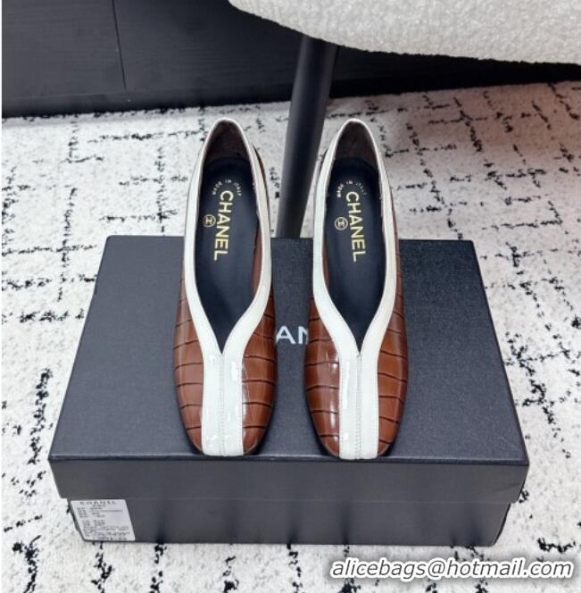 Promotional Chanel Pumps in Crocodile Embossed Calfskin & Patent Calfskin G47181 Brown/White 2026