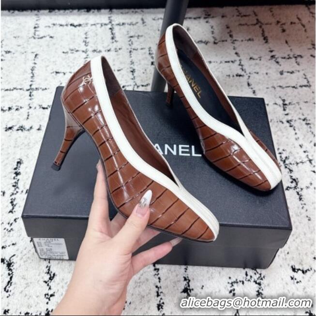 Promotional Chanel Pumps in Crocodile Embossed Calfskin & Patent Calfskin G47181 Brown/White 2026