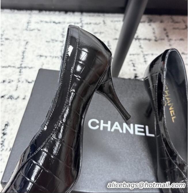 ​Buy Classic Chanel Pumps in Crocodile Embossed Calfskin & Patent Calfskin G47181 Black 2026