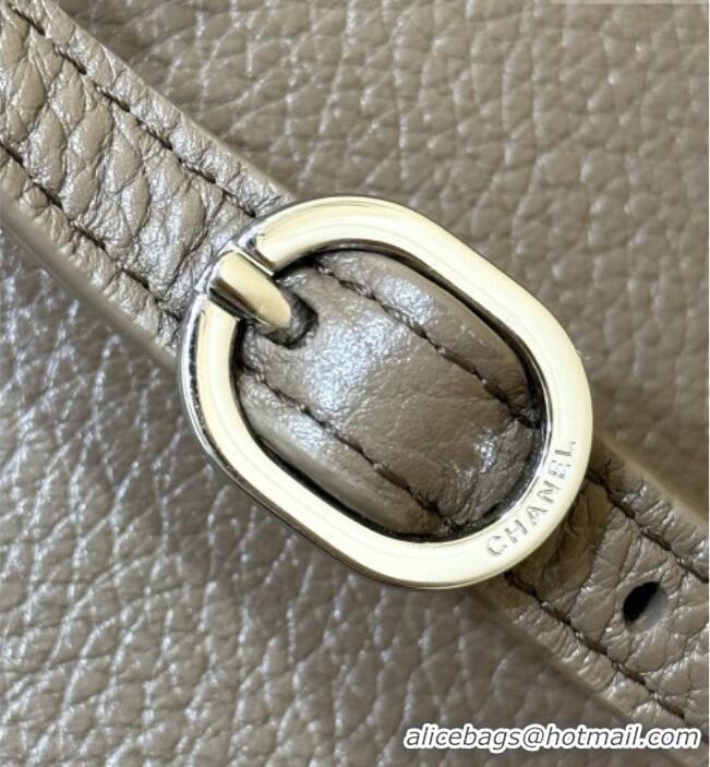 Luxury Cheap Chanel Maxi Flap Bag in Light Brown Grained Calfskin AS6233 Spring Summer 2026 Top Quality