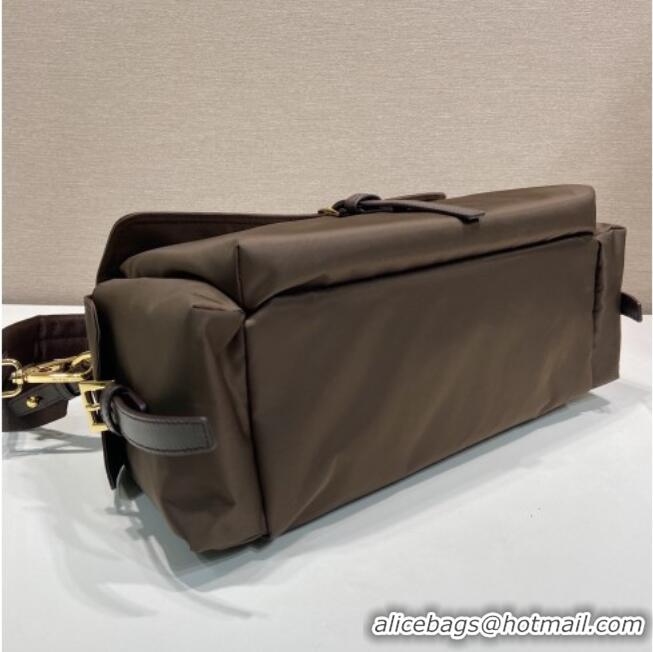 New Cheap Prada Explore large Re-Nylon shoulder bag with flap 1BD391 Sienna Brown 2026
