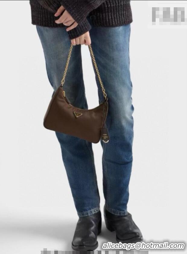 Good Looking Prada Re-Edition 2005 Re-Nylon Bag 1BH204 Sand/Silver 2026