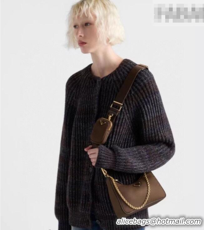 Famous Brand Prada Re-Edition 2005 Re-Nylon Bag 1BH204 Black/Gold 2026