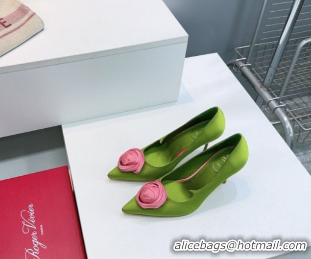 Good Looking Roger Vivier Rose Pumps 10cm in Satin 0225001 Green 2026
