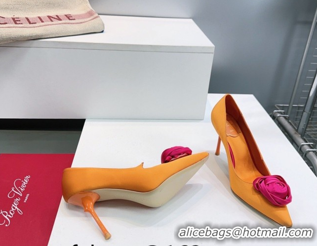 Pretty Style Roger Vivier Rose Pumps 10cm in Satin 0225001 Yellow 2026