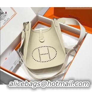 Discount Hermes Evelyne Poche Ⅲ Bag 23cm in Clemence TC cow leather H4013 Milk Shake White 2026 (Half Handmade)