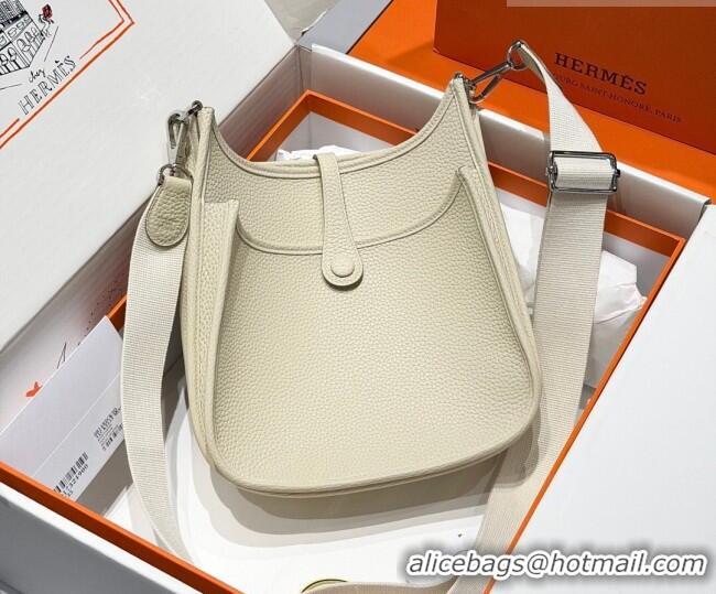 Discount Hermes Evelyne Poche Ⅲ Bag 23cm in Clemence TC cow leather H4013 Milk Shake White 2026 (Half Handmade)
