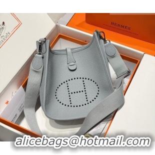 Inexpensive Hermes Evelyne Poche Ⅲ Bag 23cm in Clemence TC cow leather H4013 Linen Blue 2026 (Half Handmade)
