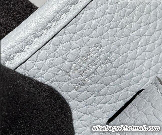Inexpensive Hermes Evelyne Poche Ⅲ Bag 23cm in Clemence TC cow leather H4013 Linen Blue 2026 (Half Handmade)