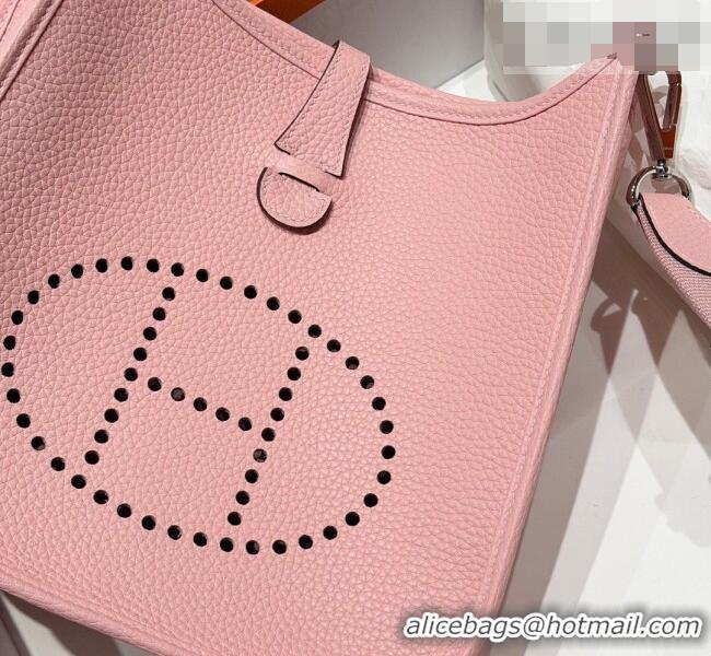 Shop Grade Hermes Evelyne Poche Ⅲ Bag 23cm in Clemence TC cow leather H4013 Milk Shake Pink 2026 (Half Handmade)