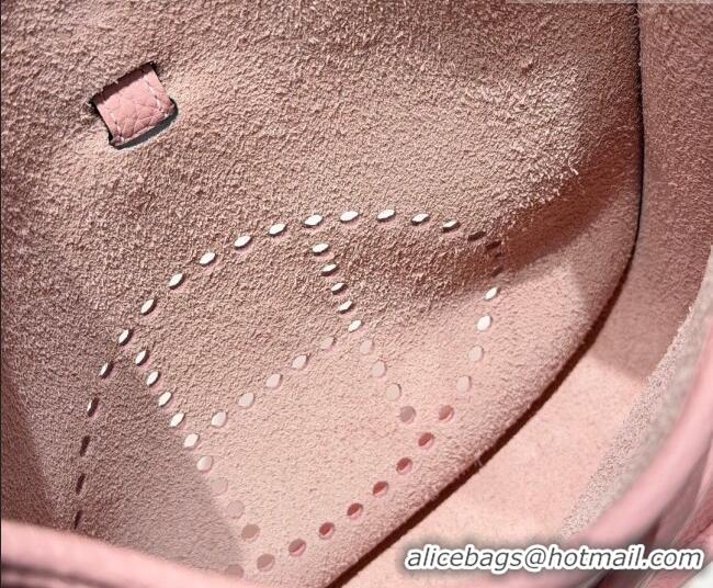 Shop Grade Hermes Evelyne Poche Ⅲ Bag 23cm in Clemence TC cow leather H4013 Milk Shake Pink 2026 (Half Handmade)