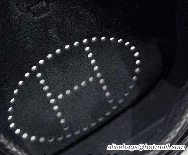 Well Crafted Hermes Evelyne Poche Ⅲ Bag 23cm in Clemence TC Cow Leather H4013 Black 2026 (Half Handmade)