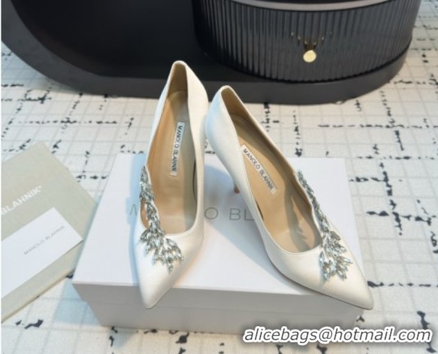 Luxury Manolo Blahnik Satin Pumps with Wheat Ear Rhinestone 9cm Heel White 5112511 2026
