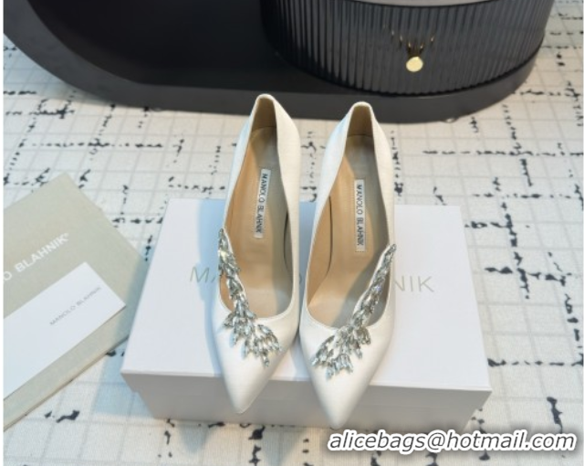 Luxury Manolo Blahnik Satin Pumps with Wheat Ear Rhinestone 9cm Heel White 5112511 2026