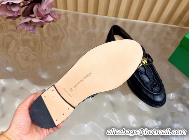 Grade Quality Bottega Veneta Astaire Loafers with Gold-Tone Knot Buckle in Crinkled Leather 843945 Black 2026