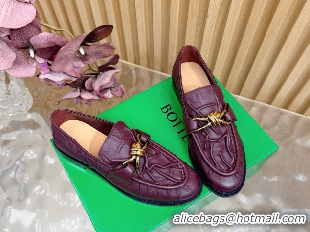 Best Grade Bottega Veneta Astaire Loafers with Gold-Tone Knot Buckle in Crinkled Leather 843945 Burgundy 2026