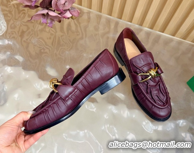 Best Grade Bottega Veneta Astaire Loafers with Gold-Tone Knot Buckle in Crinkled Leather 843945 Burgundy 2026