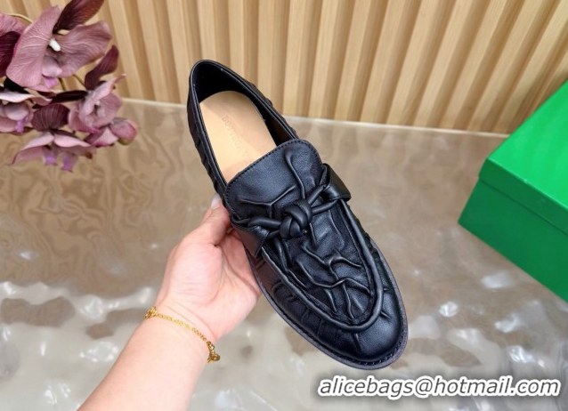 Big Discount Bottega Veneta Astaire Loafers with One-Tone Knot Buckle in Crinkled Leather 843945 Black 2026