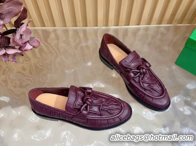 Top Grade Bottega Veneta Astaire Loafers with One-Tone Knot Buckle in Crinkled Leather 843945 Burgundy 2026