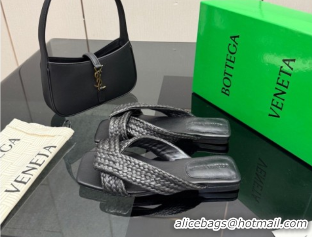 Buy Luxury Bottega Veneta Riva Flat Slides Sandal in Braided Straw 861494 Black 2026