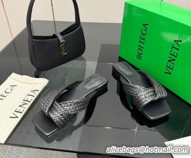 Buy Luxury Bottega Veneta Riva Flat Slides Sandal in Braided Straw 861494 Black 2026