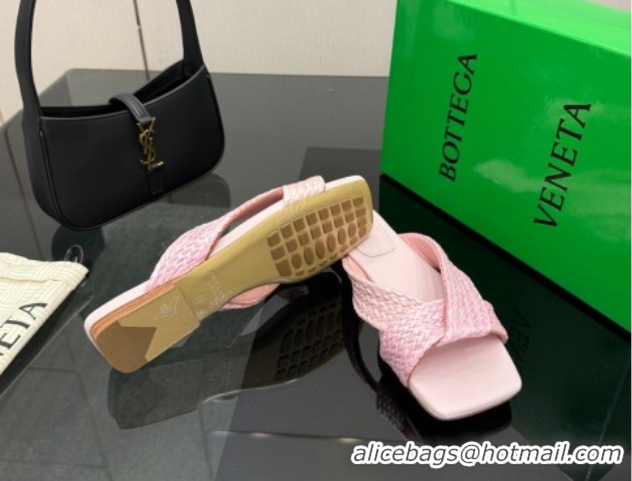 Luxurious Bottega Veneta Riva Flat Slides Sandal in Braided Straw 861494 Light Pink 2026