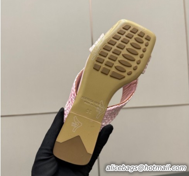 Luxurious Bottega Veneta Riva Flat Slides Sandal in Braided Straw 861494 Light Pink 2026