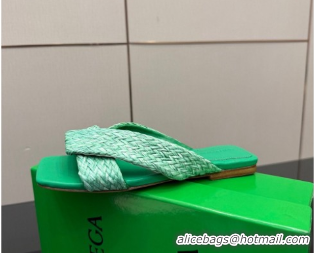 Sophisticated Bottega Veneta Riva Flat Slides Sandal in Braided Straw 861494 Green 2026